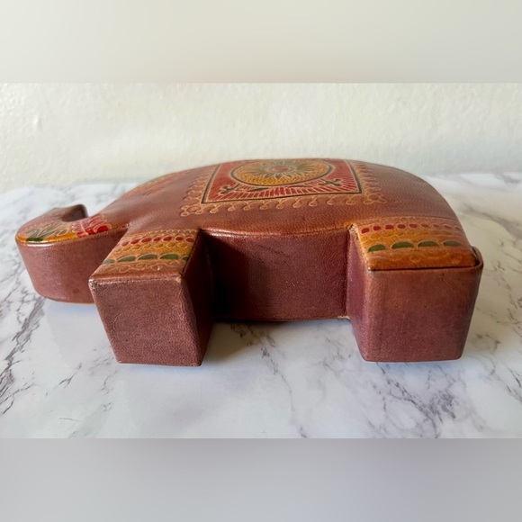 Handmade Painted Leather Elephant Coin Bank Money Box India Folk Art Style - Picture 4 of 5